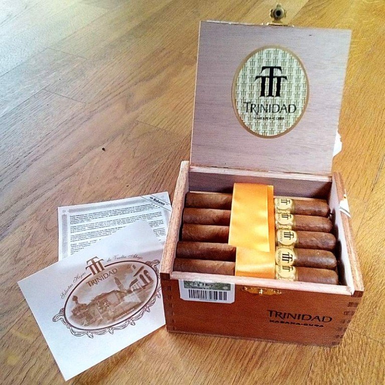 cigaros trinidad reyes box